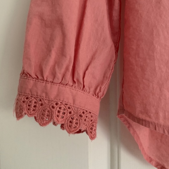 Blouse - Picture 2 of 3